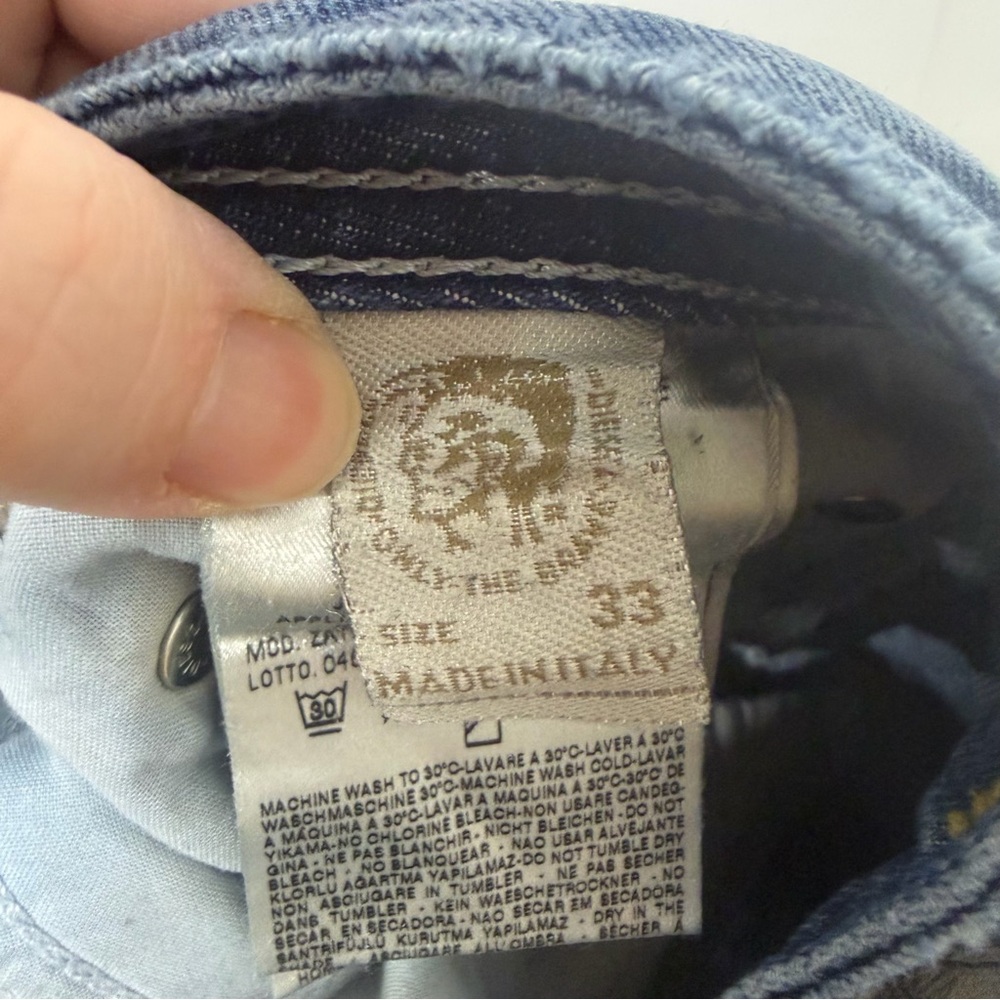 Diesel Vint. Zathan Regular Bootcut Medium Wash Distressed Made in Italy Size 33 - Picture 12 of 15